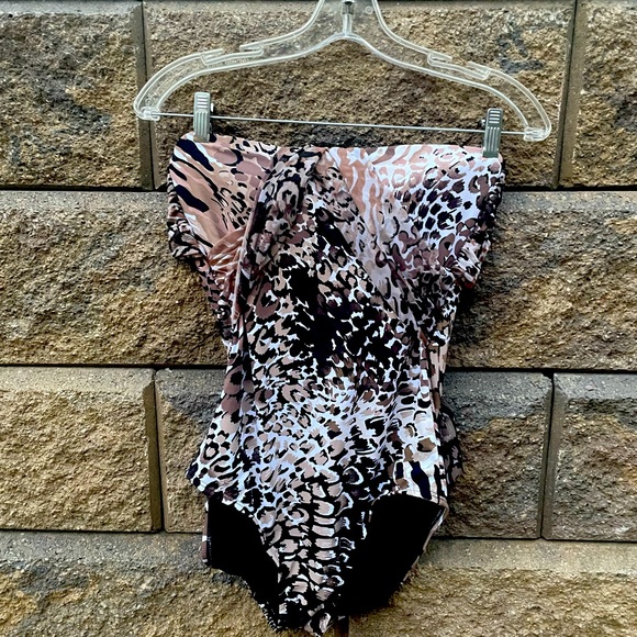JANTZEN ONE PIECE - Picture 1 of 8